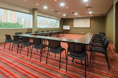 Hampton Hilton Medellin Hotel 7 Hampton Hilton Medellin Hotel 7
