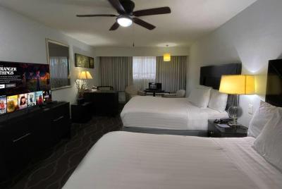 Wyndham Garden Los Mochis Plaza Inn 4 Wyndham Garden Los Mochis Plaza Inn 4