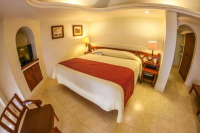 Hotel Fortin Plaza 8 Hotel Fortin Plaza 8