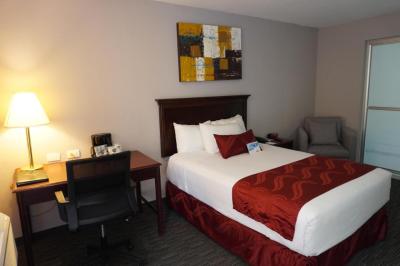 Quality Inn Piedras Negras Hotel 2 Quality Inn Piedras Negras Hotel 2