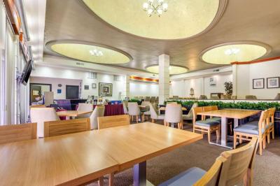 Quality Inn Piedras Negras Hotel 8 Quality Inn Piedras Negras Hotel 8
