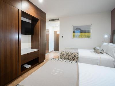 HS HOTSSON Hotel Queretaro 10 HS HOTSSON Hotel Queretaro 10