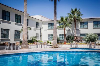Fiesta Inn Saltillo Hotel 8 Fiesta Inn Saltillo Hotel 8