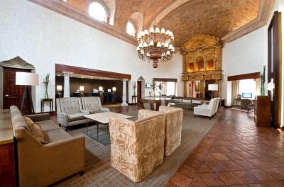 Hilton San Luis Potosi Hotel 2 Hilton San Luis Potosi Hotel 2
