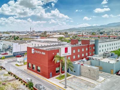 Fiesta Inn Express San Luis Potosí Oriente 3 Fiesta Inn Express San Luis Potosí Oriente 3