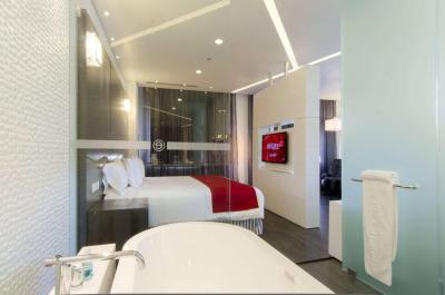 Ramada Encore Wyndham San Luis Potosi 2 Ramada Encore Wyndham San Luis Potosi 2