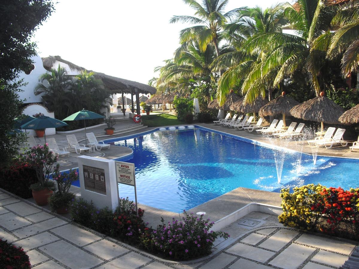 Hotel Castillo Huatulco & Beach Club - Hotel WebSite
