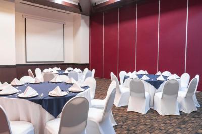 Fiesta Inn Tepic Hotel 8 Fiesta Inn Tepic Hotel 8