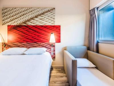 Hotel Ibis Cali Granada 10 Hotel Ibis Cali Granada 10