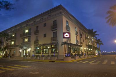 Fiesta Inn Veracruz Malecon Hotel - Hotel WebSite