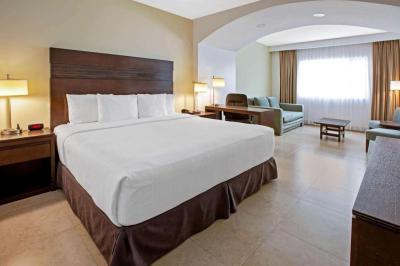 Wyndham Garden Cancun Downtown 4 Wyndham Garden Cancun Downtown 4