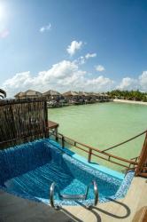 Palafitos Overwater Bungalows Catamarán 6 Palafitos Overwater Bungalows Catamarán 6