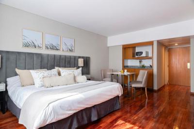 Argenta Tower Hotel & Suites 2 Argenta Tower Hotel & Suites 2